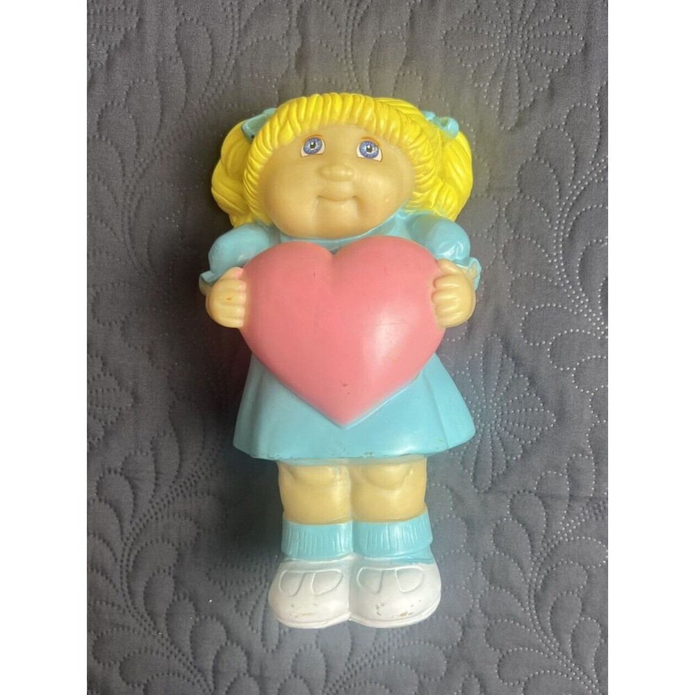 VTG 1984 Cabbage Patch Doll Piggy Bank Toy Holding Heart Yellow Piggy Tails USED
